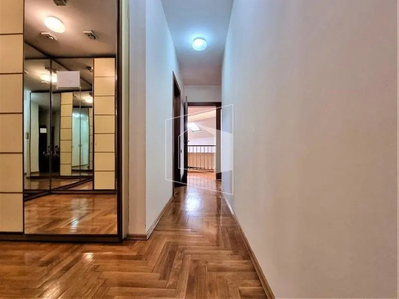 Prodaja, stan, 280m², Preko Morače, Podgorica