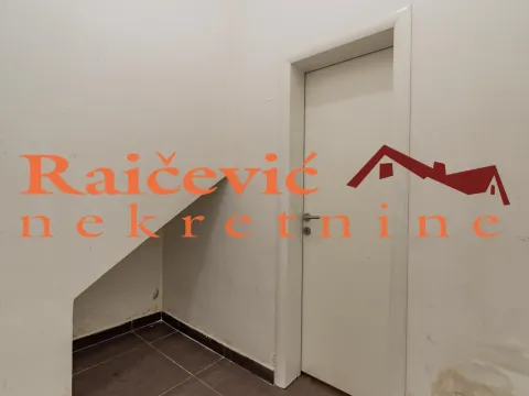 Sale, office space, 119m², Zvezdara Sve Podlokacije, Beograd - image 11