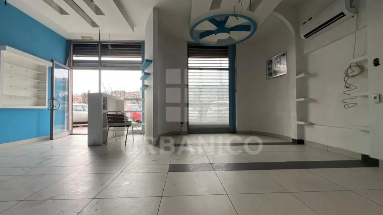 Prodaja, poslovni prostor, 91m², Vezirov Most, Podgorica
