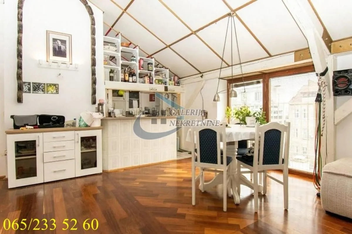 Sale, three bedroom apartment, 110m², Stari Grad, Beograd