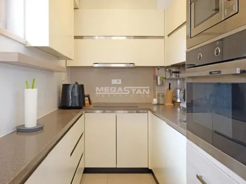 Prodaja, četvorosoban stan, 130m², Vračar Hram, Vračar Sve Podlokacije - image 14