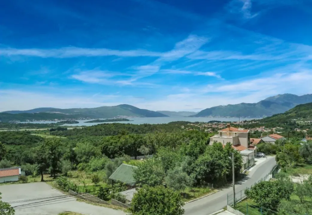 Prodaja, jednosoban stan, 39m², Kavač, Kotor