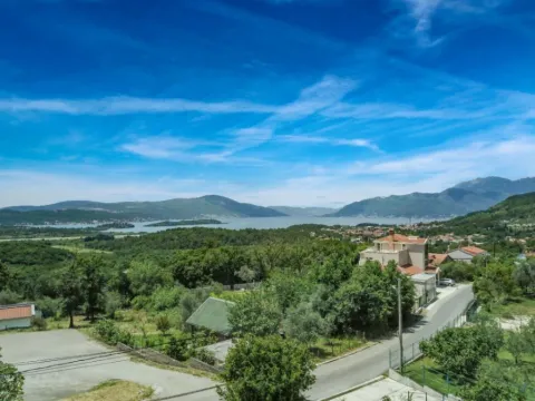 Prodaja, jednosoban stan, 39m², Kavač, Kotor