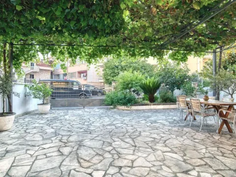 Sale, house, 487m², Budva, Crna Gora - image 5