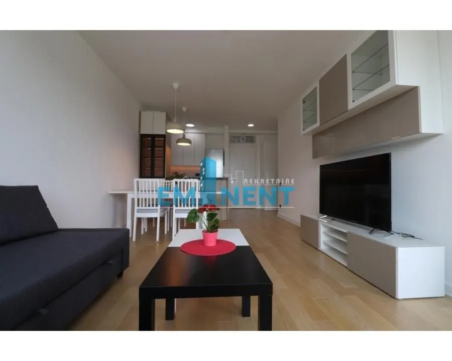 Rent, three bedroom apartment, 73m², Novi Beograd Blok 67, Novi Beograd Sve Podlokacije