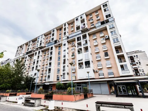 Izdavanje, garsonjera, 26m², Blok 6, Podgorica - image 7