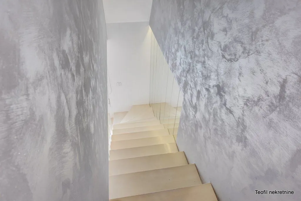 Prodaja, stan, 118m², Djeram, Pirot