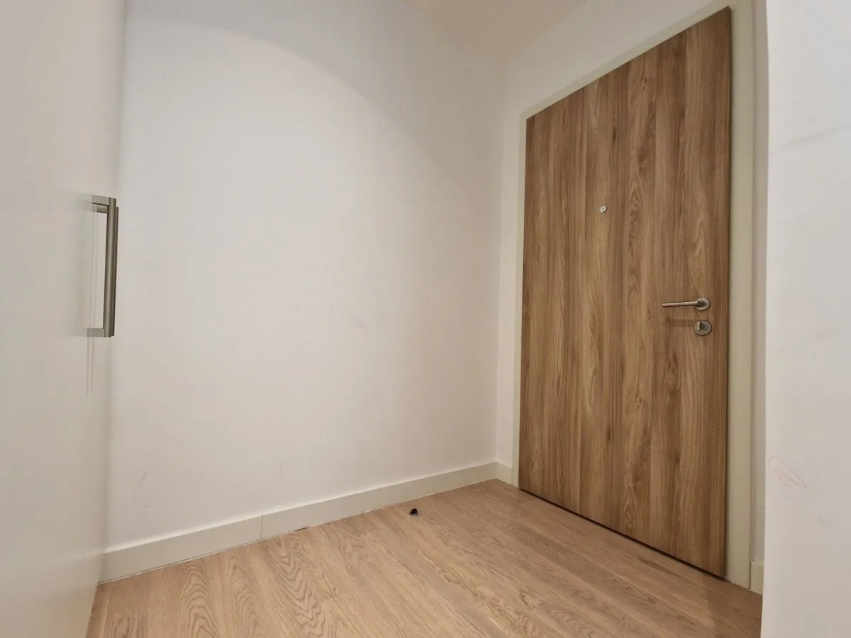 Sale, three bedroom apartment, 81m², Beograd Na Vodi, Beograd