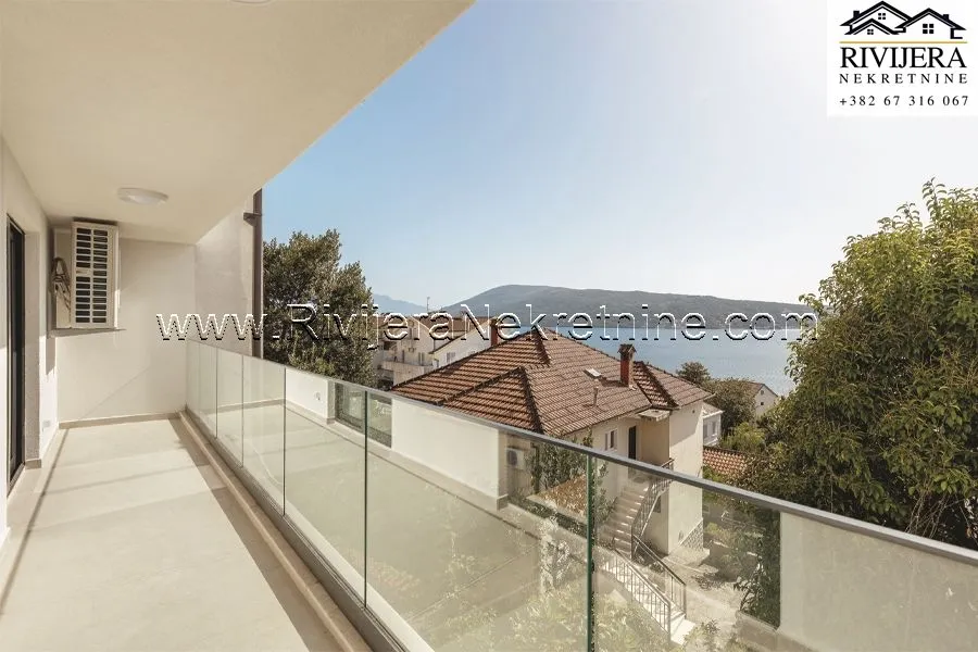 Prodaja, trosoban stan, 152m², Savina, Herceg Novi