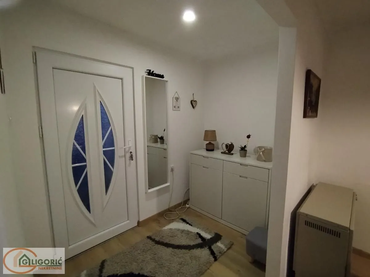 Sale, house, 80m², Cvetkova Pijaca, Zvezdara Sve Podlokacije