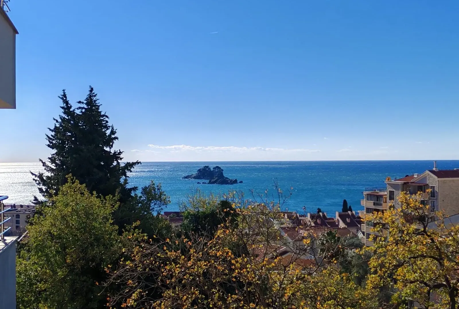 Sale, two bedroom apartment, 62m², Petrovac, Budva