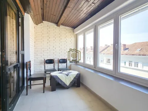 Sale, two bedroom apartment, 75m², Podgorica, Crna Gora - image 11