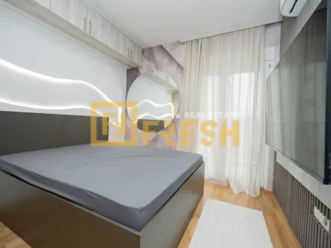 Rent, three bedroom apartment, 100m², Stara Varoš, Podgorica - image 9