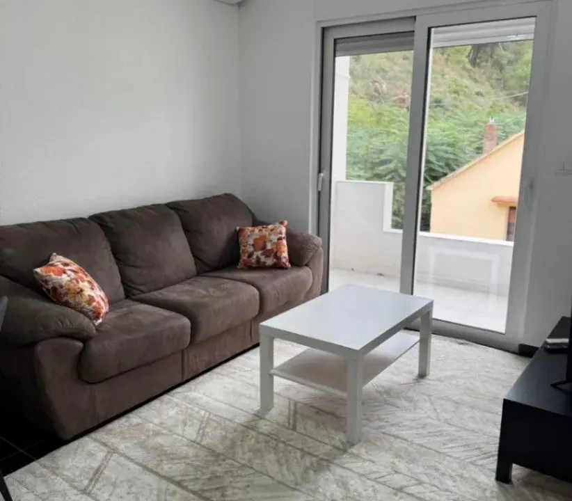 Rent, one bedroom apartment, 45m², Polje, Bar