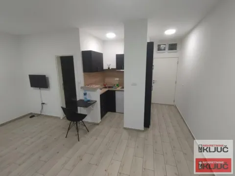 Rent, one bedroom apartment, 32m², Centar, Novi Sad - image 3