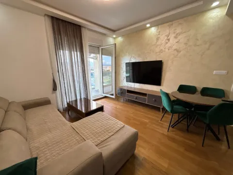 Izdavanje, dvosoban stan, 69m², Zabjelo, Podgorica - image 2
