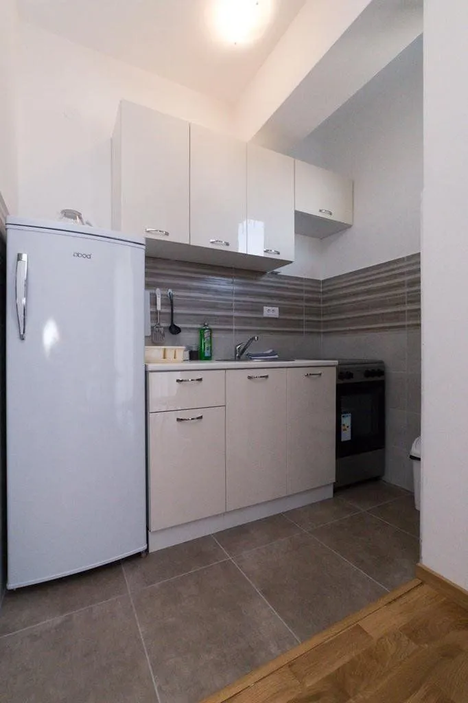 Rent, one bedroom apartment, 45m², Blok 6, Podgorica