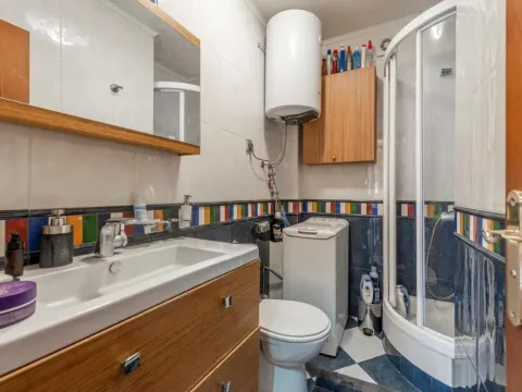 Sale, one bedroom apartment, 49m², Budva, Crna Gora - image 13