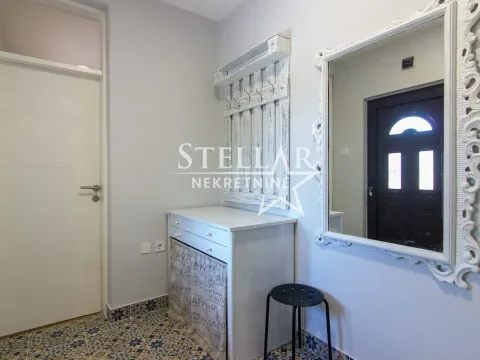 Izdavanje, kuća, 119m², Beri, Podgorica - image 12