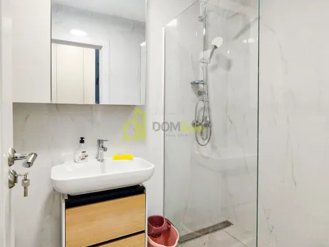 Sale, one bedroom apartment, 57m², Bečići, Budva - image 8