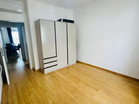 Izdavanje, dvosoban stan, 65m², Rozino, Budva - image 10