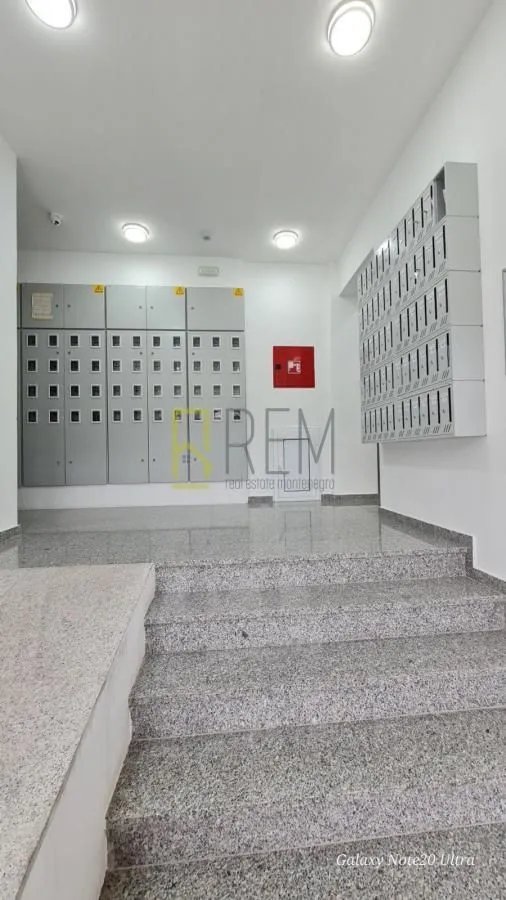 Sale, one bedroom apartment, 107m², Bar, Crna Gora