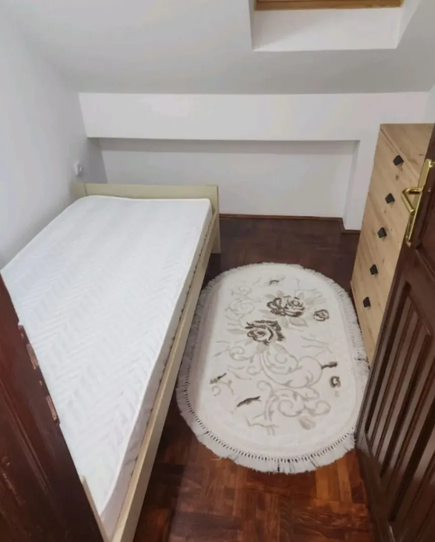 Prodaja, trosoban stan, 57m², Stara varoš, Nikšić