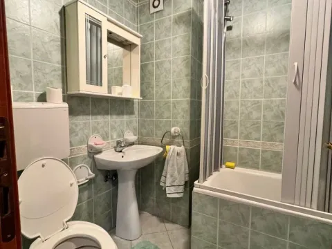 Izdavanje, dvosoban stan, 60m², Preko Morače, Podgorica - image 9