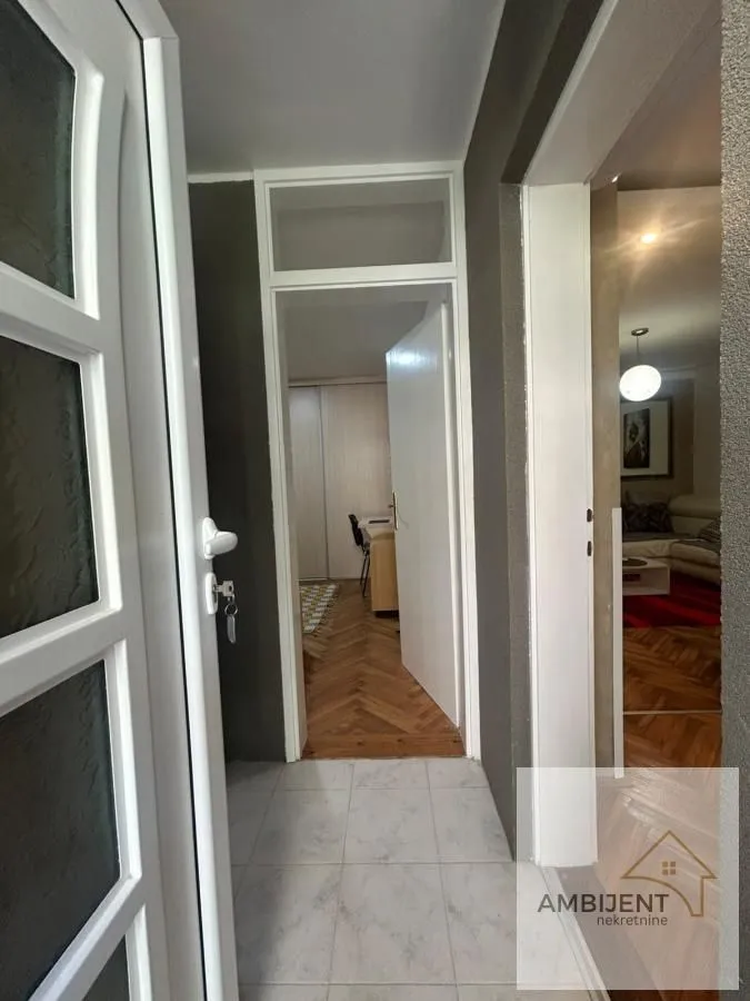 Rent, three bedroom apartment, 68m², Karaburma, Palilula Sve Podlokacije