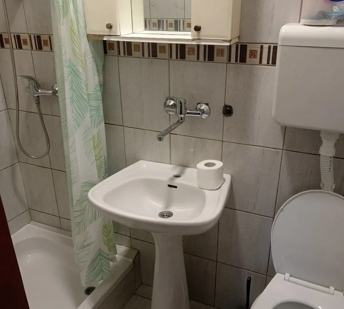 Izdavanje, jednosoban stan, 38m², Dobanovci, Surčin