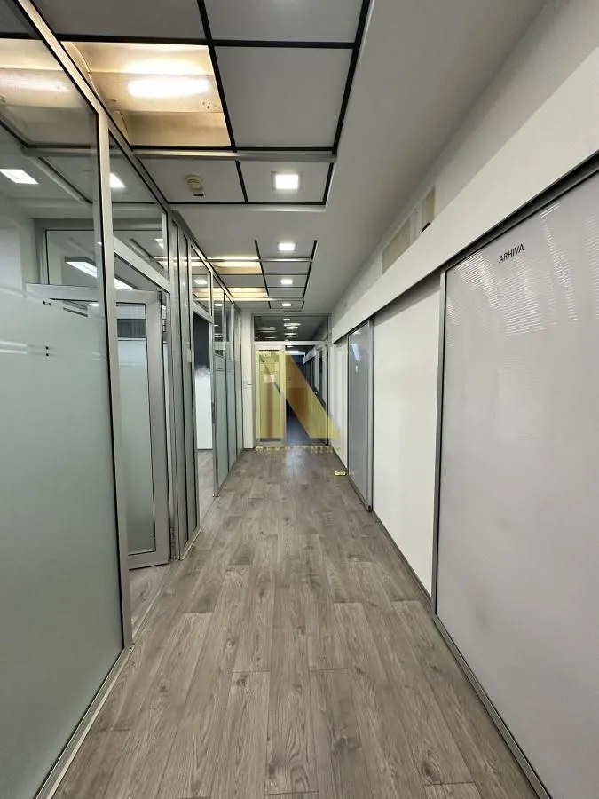 Rent, office space, 132m², Centar, Novi Sad