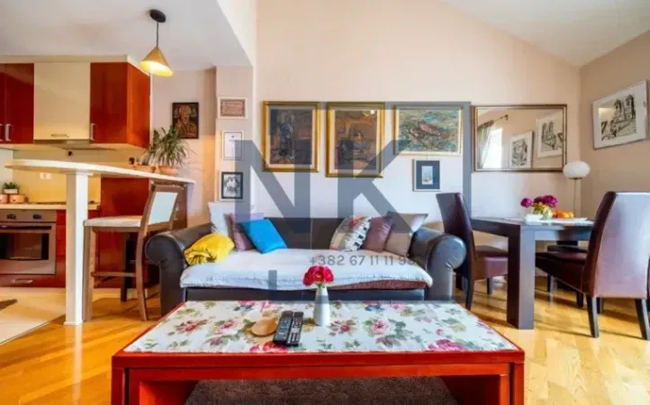 Izdavanje, jednosoban stan, 52m², Preko Morače, Podgorica