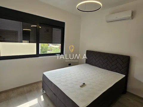 Izdavanje, kuća, 150m², Donja Gorica, Podgorica - image 9