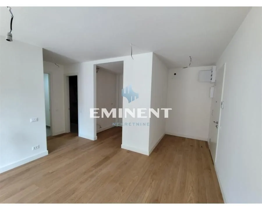 Prodaja, dvosoban stan, 56m², Novi Beograd Blok 67, Novi Beograd Sve Podlokacije