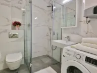 Izdavanje, jednosoban stan, 51m², Budva, Crna Gora - image 2