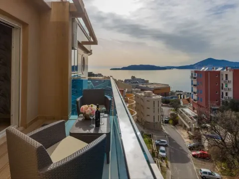 Izdavanje, garsonjera, 96m², Pržno, Budva - image 8