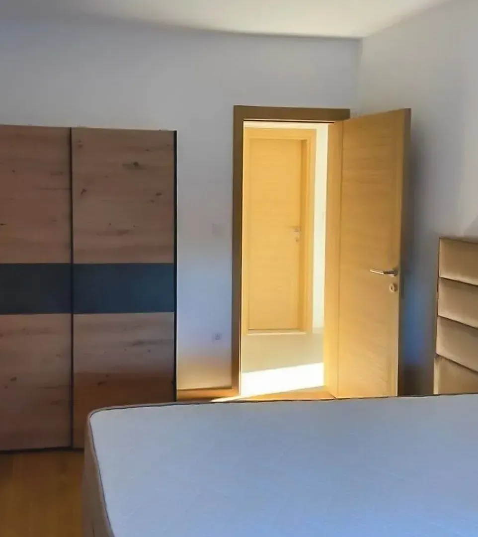 Rent, two bedroom apartment, 55m², City Kvart, Podgorica