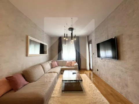 Izdavanje, dvosoban stan, 60m2, Pobrežje, Podgorica Izdavanje, dvosoban stan, 60m2, Pobrežje, Podgorica