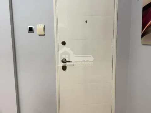 Izdavanje, trosoban stan, 58m², Sremčica, Beograd - image 20