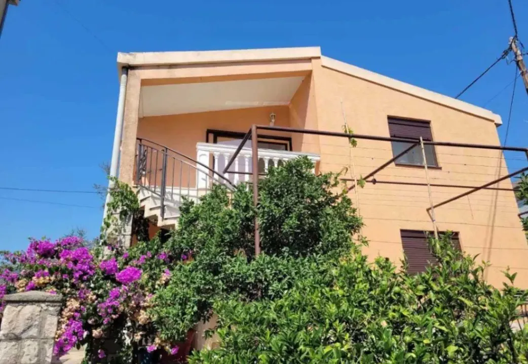 Sale, house, 118m², Bjeliši, Bar