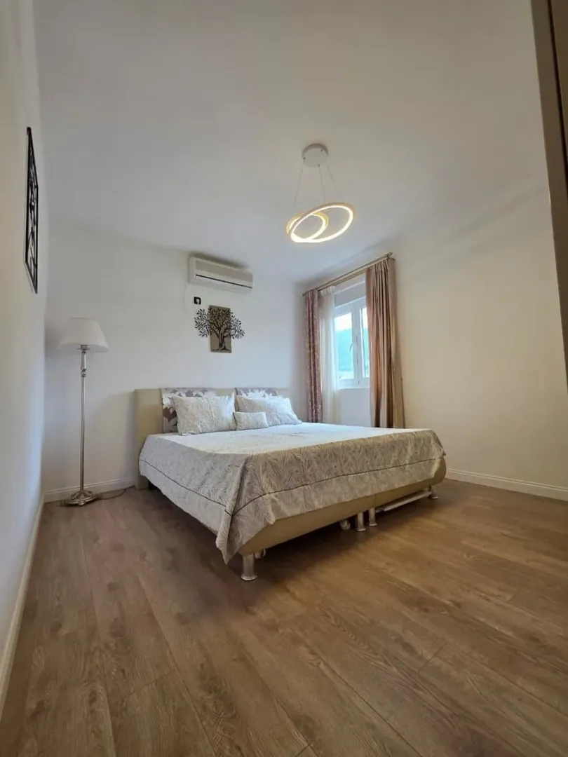 Prodaja, četvorosoban stan, 107m², Bečići, Budva