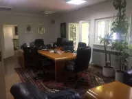 Izdavanje, poslovni prostor, 200m², Zemun Bačka, Zemun Sve Podlokacije - image 8