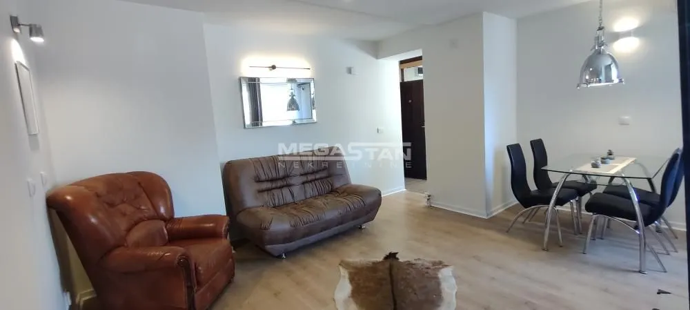 Izdavanje, dvosoban stan, 60m², Stari Grad, Beograd