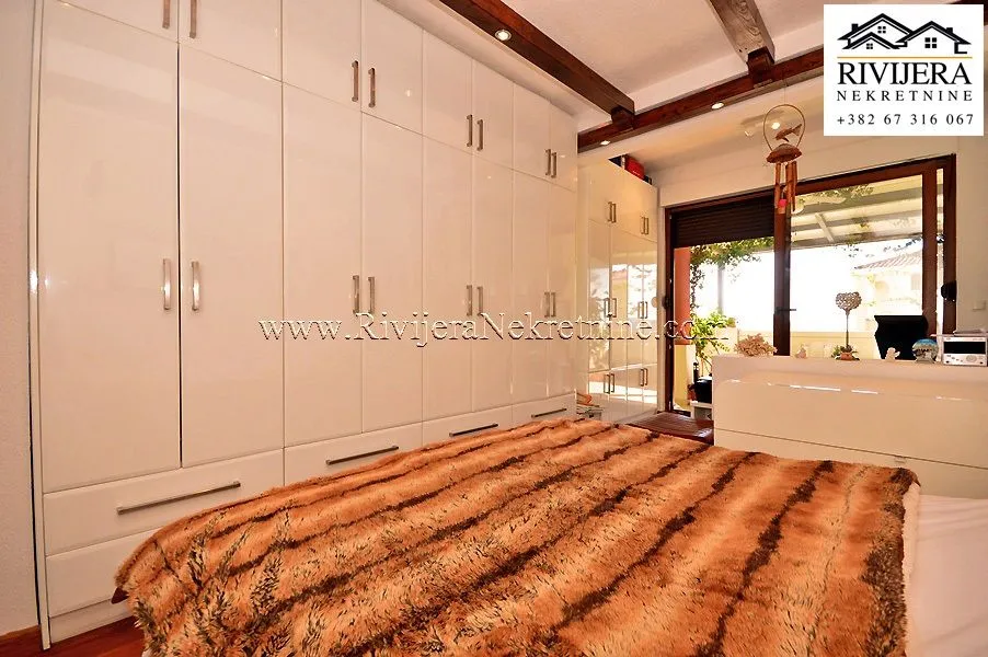 Prodaja, dvosoban stan, 138m², Savina, Herceg Novi