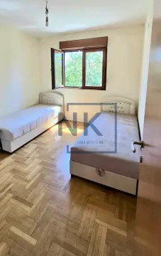 Prodaja, dvosoban stan, 64m², Stari Aerodrom, Podgorica - image 4