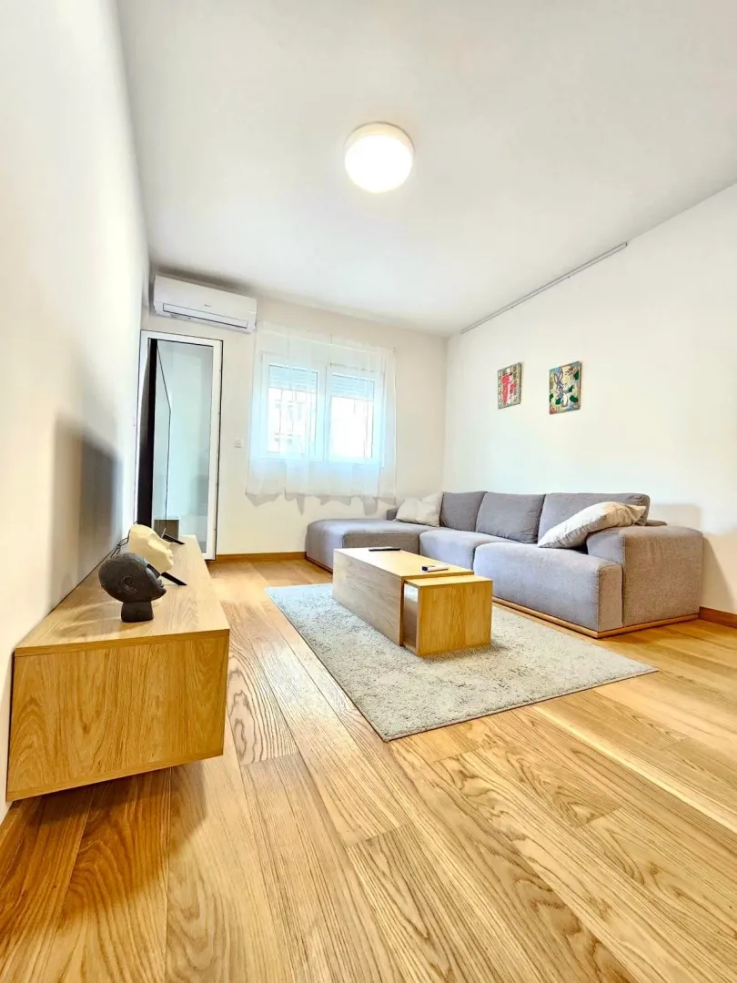 Prodaja, jednosoban stan, 48m², New City, Podgorica