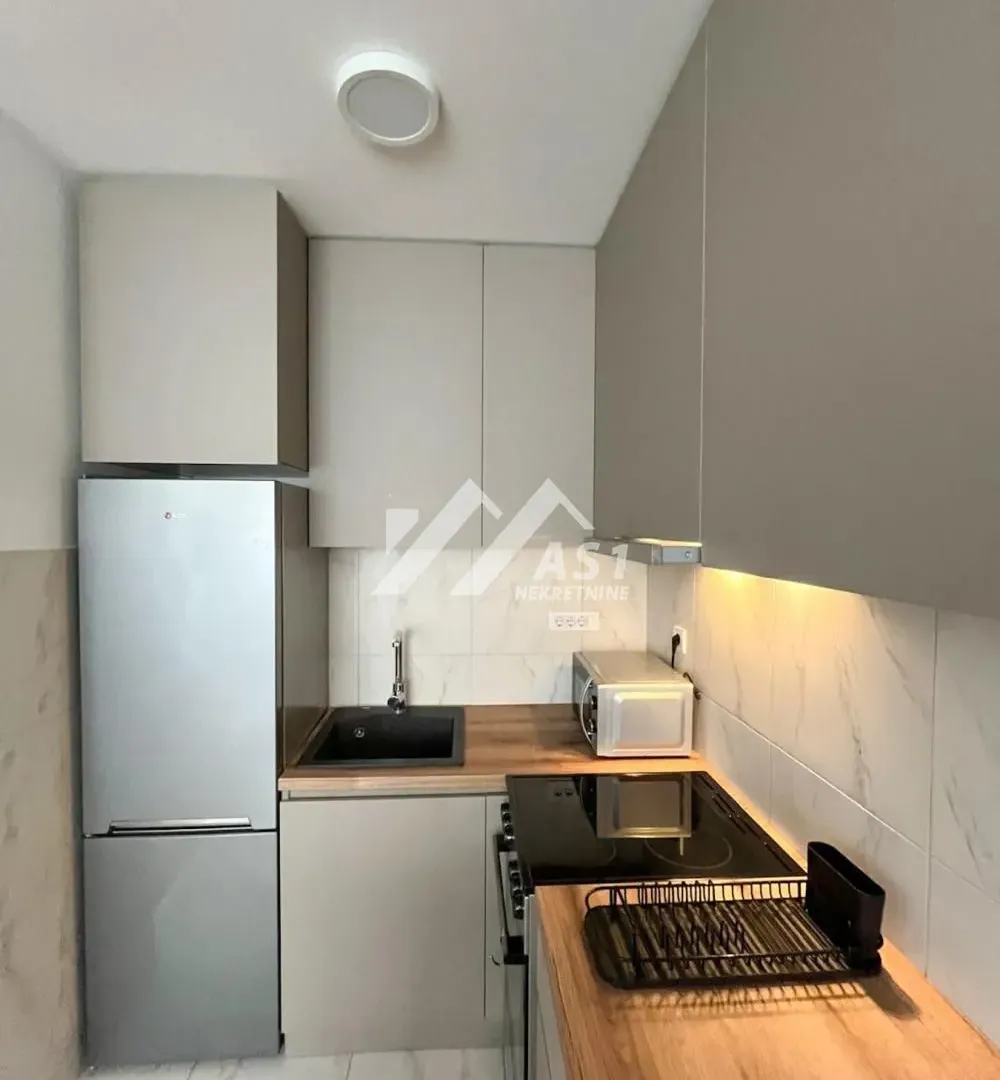 Izdavanje, jednosoban stan, 32m², Telep, Novi Sad Sve Podlokacije