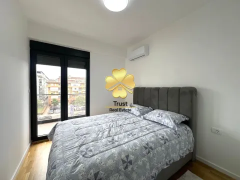 Rent, two bedroom apartment, 65m², Stari Aerodrom, Podgorica - image 12