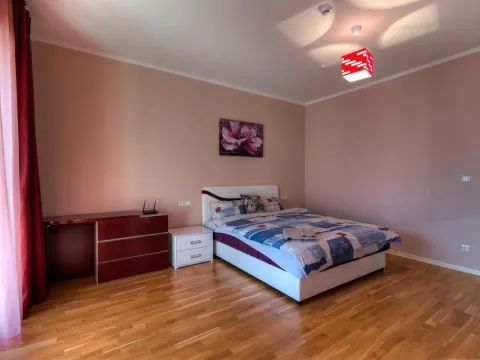 Sale, three bedroom apartment, 149m², Budva, Crna Gora - image 11