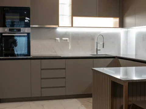 Izdavanje, jednosoban stan, 61m², Kod Capital Plaze, Podgorica - image 5